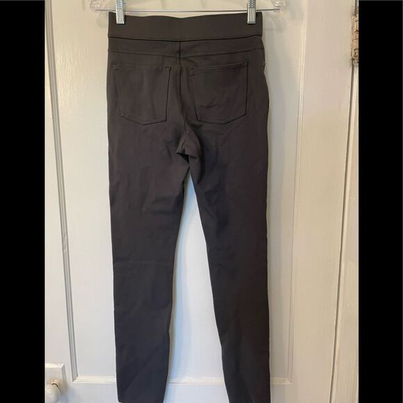Spanx Pointe Legging Grey - Picture 1 of 9